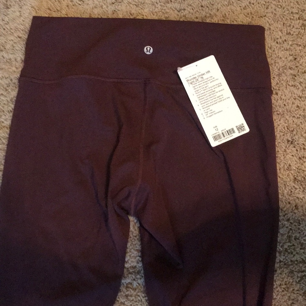 BRAND NEW lulu lemon leggings